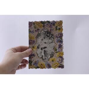 Victorian Age Angels in Love Garden, Used Greeting Card, A Friendly Greeting